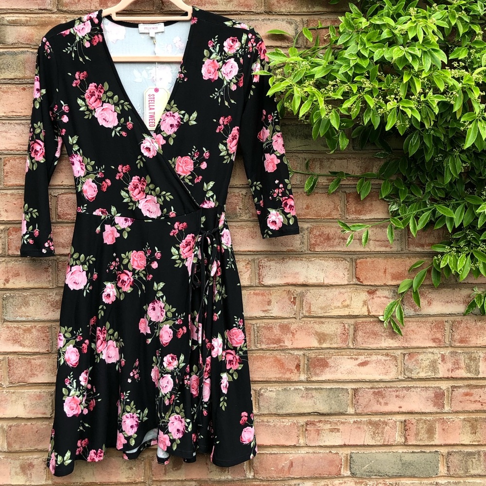 Stella Tweet black rose flower dress Size Small